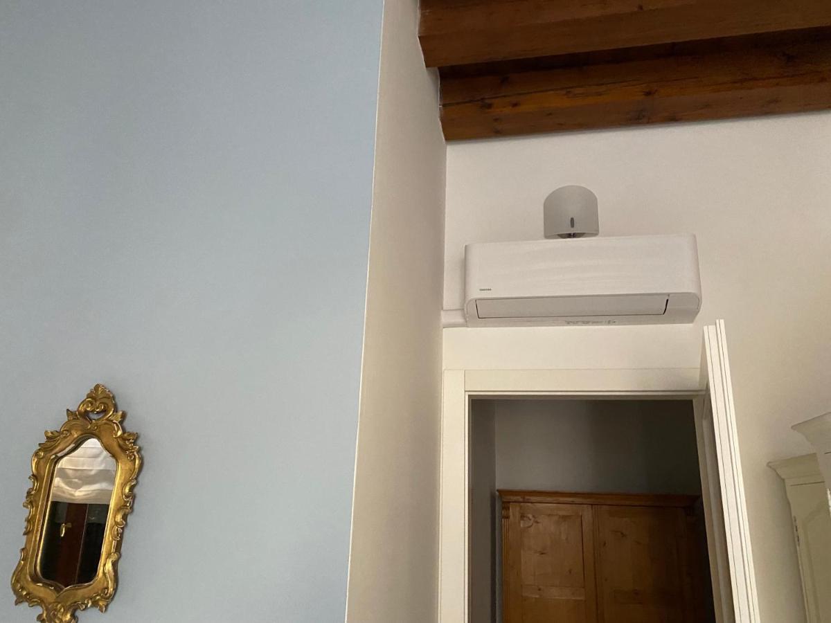 Santa Caterina: Charming Apartment Treviso Exterior photo