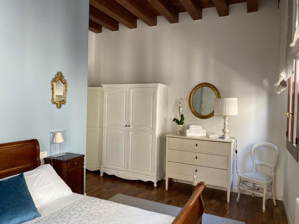 Santa Caterina: Charming Apartment Treviso Exterior photo