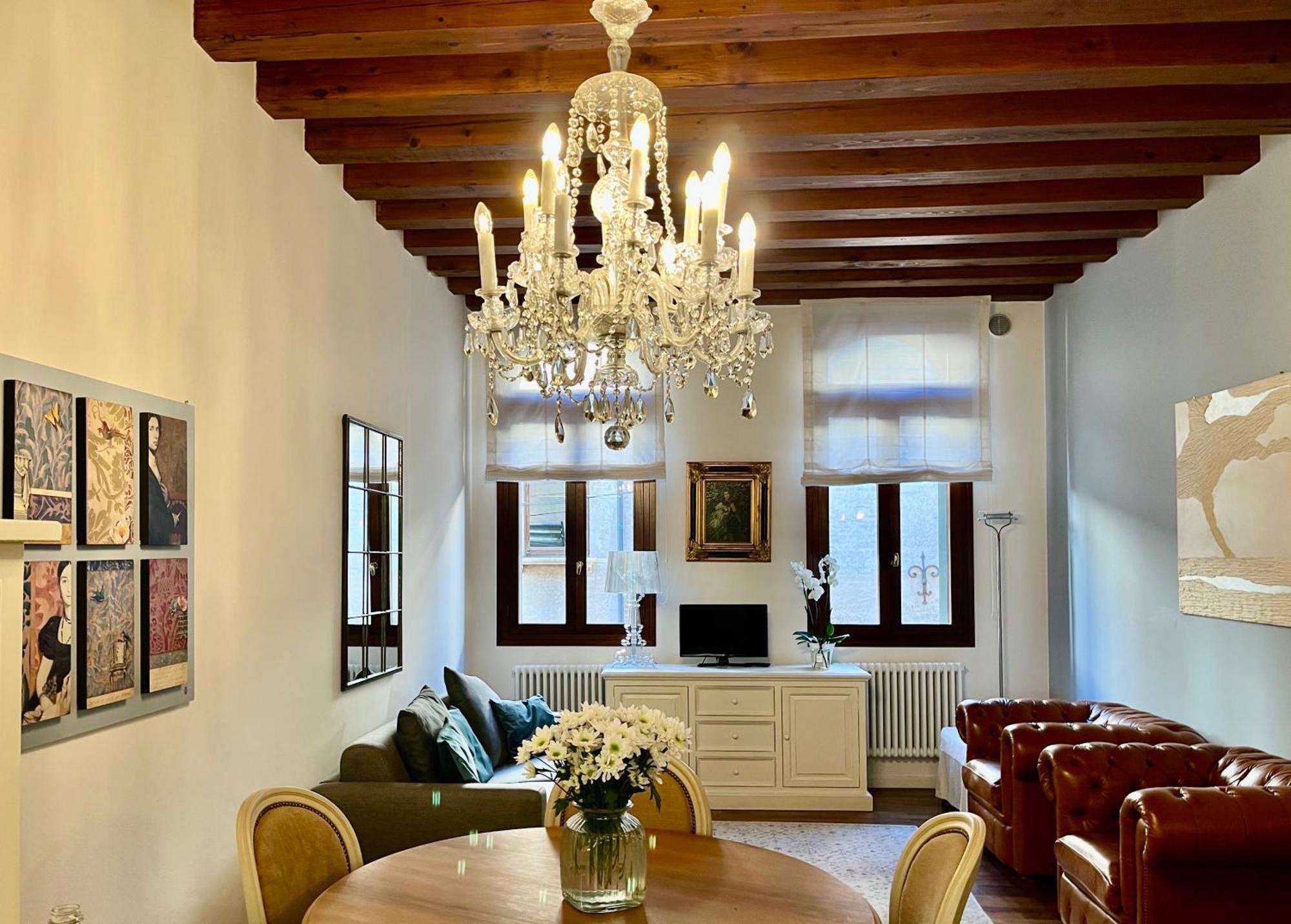 Santa Caterina: Charming Apartment Treviso Exterior photo